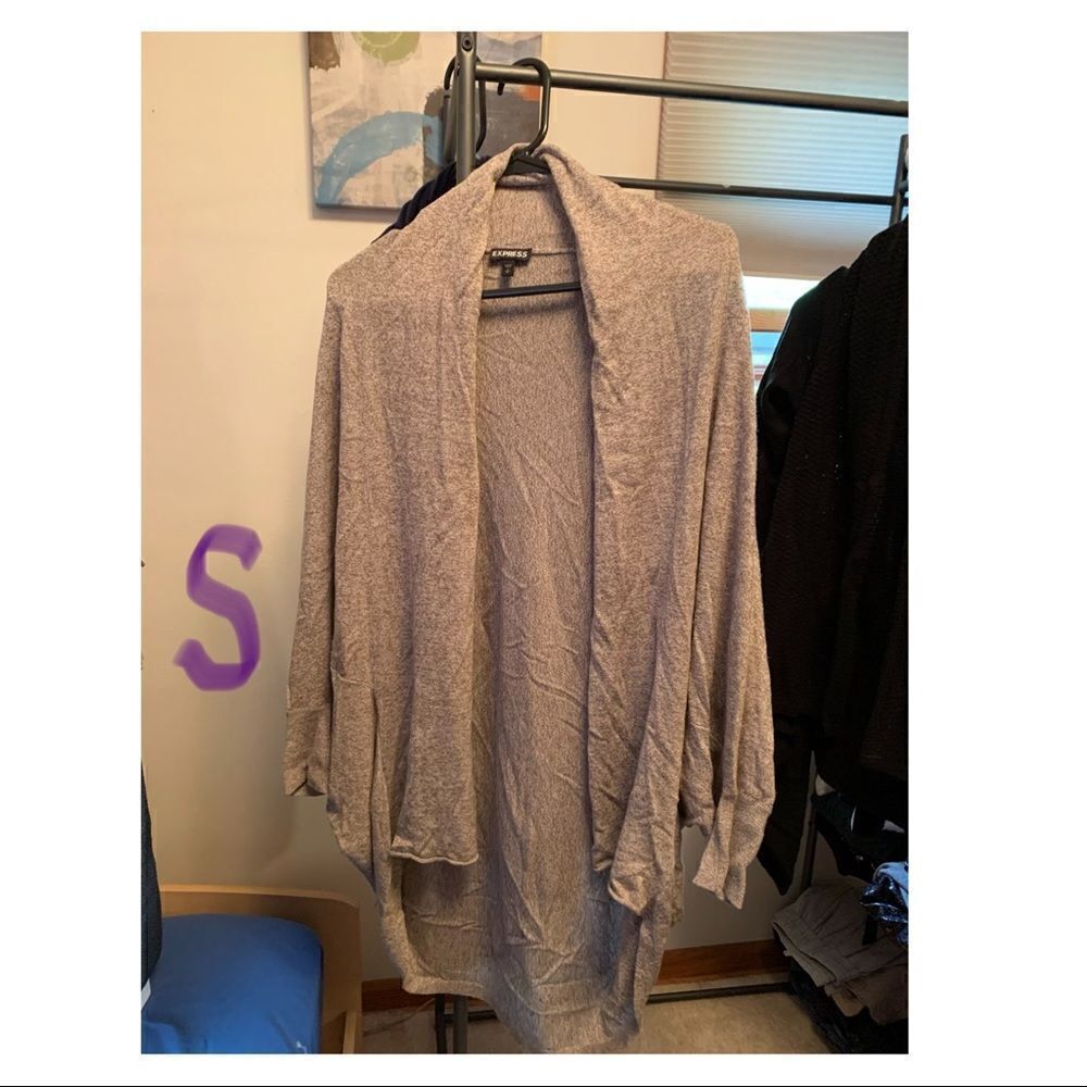 🍍2 For 1 Deal🍍Express Cardigans - Picture 4 of 4